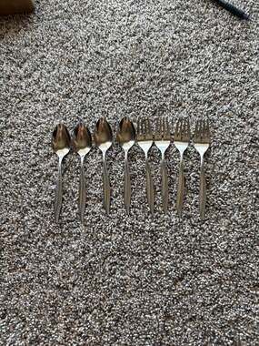 Vintage Oneida Oneidacraft Deluxe Textura Stainless Flatware 8 Piece Set